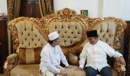 Didoakan Ulama Bandung, Anies: Insyaallah Jadi Bekal Kami - JPNN.com