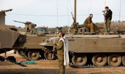 Israel Panggil 300 Ribu Tentara Cadangan, Siap Menyerbu Gaza - JPNN.com