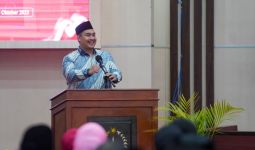 Hari Sumpah Pemuda, Menpora Dito: Gotong Royong dan Tolong Menolong Menuju Indonesia Emas - JPNN.com