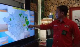 Karhutla 4 Kecamatan di OKI Sulit Dipadamkan dan Memicu Asap Tebal, Ini Sebabnya - JPNN.com