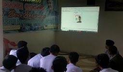 Santri Dukung Ganjar Bekali Pemuda Jambi dengan Kemampuan Desain Grafis - JPNN.com