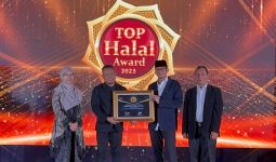 Waroeng Steak & Shake Raih TOP Halal Award 2023 - JPNN.com