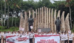 Pemuda Indonesia Gelar Sambut Baik Putusan MK dengan Deklarasi di Tugu Proklamasi - JPNN.com