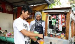 Warung Gotong Royong Milik Ganjar Milenial Bantu Tingkatkan UMKM di Jabar - JPNN.com