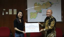 Surya Internusa Group Kembali Gelontorkan Ratusan Juta untuk Beasiswa SMK Suryacipta  - JPNN.com