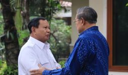 Sebelum ke KPU, Prabowo Temui SBY, Ini yang Dibicarakan - JPNN.com