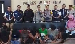 30 Pekerja Tambang Batu Bara di Muara Enim Ditangkap Polisi - JPNN.com