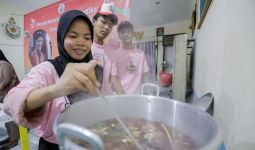 Srikandi Ganjar Adakan Pelatihan Membuat Bir Pletok Bareng Pemuda di Jaktim - JPNN.com