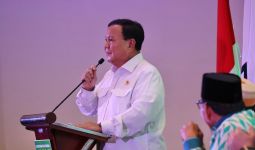 Lindungi Tenaga Kerja Lokal, Prabowo Akan Perketat Pengawasan TKA di Indonesia - JPNN.com