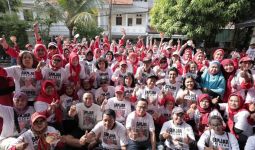 Ganjar-Mahfud Terbukti Kerja untuk Rakyat, Warga Gubeng Surabaya Mantap Beri Dukungan - JPNN.com