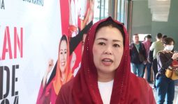 Beda Pandangan Politik Dengan Suami di Pilpres 2024, Yenny Wahid Menanggapi Santai - JPNN.com