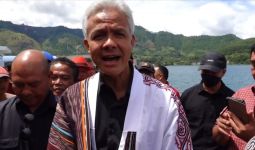 Komitmen Ganjar Jadikan Danau Toba Jadi Wisata Kelas Dunia - JPNN.com