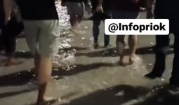JIS Tergenang Banjir, Penonton Piala Dunia U-17 “Nyeker” Seusai Tonton Laga Inggris Vs Iran - JPNN.com