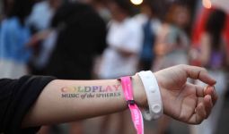 Penjual Tiket Palsu Konser Coldplay Ditangkap di Mampang Prapatan, Begini Modusnya - JPNN.com
