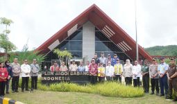 Kunjungi Perbatasan, BNPP dan Kemenko Polhukam Evaluasi Pembangunan PLBN Jagoi Babang - JPNN.com