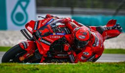 Jadwal MotoGP Qatar 2023: Balapan Malam, Pecco Bisa Juara Dunia di Sini - JPNN.com