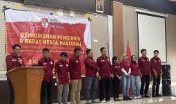 Forum Mahasiswa Merah Putih Desak Anwar Usman Mundur dari Hakim MK - JPNN.com