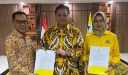 Airlangga Tugasi Jaro Ade Memenangkan Prabowo-Gibran dan Golkar di Kabupaten Bogor - JPNN.com