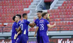 Arema FC Vs Persik Kediri 0-1: Ada Kartu Merah & Gol Unik - JPNN.com