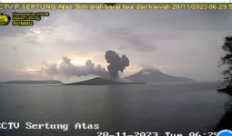 Gunung Anak Krakatau Meletus, Perhatikan Karakter Letusannya - JPNN.com