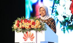 Menaker Ida Fauziyah Puji Kontribusi Huawei Menyerap 2 Ribu Pekerja Indonesia - JPNN.com