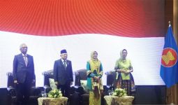 Wapres Ma'ruf ke PMI di Malaysia: Hati-Hati dengan 'Kentut Setan' di Pemilu 2024 - JPNN.com