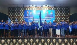 Ketua DPD Demokrat DKI Instruksikan Caleg Kerja Keras Mendekati Rakyat - JPNN.com