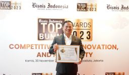 Dirut PNM Arief Mulyadi jadi CEO Terbaik versi Top BUMN Awards 2023 - JPNN.com