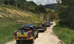 Menjelang Pemilu, TNI dan Polri Gelar Patroli di Wilayah Gangguan KKB - JPNN.com