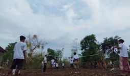 Orang Muda Ganjar Sulap Lahan Kosong jadi Lapangan Olahraga Untuk Warga Bondowoso - JPNN.com