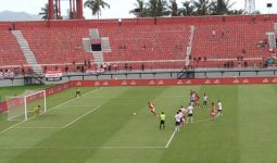 Bali United Naik ke Posisi Dua, Arema FC Makin Terbenam di Zona Degradasi - JPNN.com