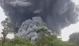 29 Warga Riau Tengah Mendaki Saat Erupsi Gunung Marapi, 6 Lagi Masih Proses Evakuasi - JPNN.com