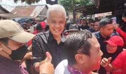 Kampanye Hari ke-9, Ganjar Blusukan ke Pasar Loa Kulu di Kutai Kartanegara - JPNN.com