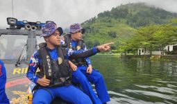 5 Penyelam Polda Sumut Dikerahkan untuk Mencari Korban Banjir Bandang Humbahas - JPNN.com