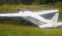 Pesawat Tergelincir dan Tabrak Bukit di Pogapa Intan Jaya - JPNN.com