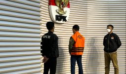 Hendak Masuk ke Mobil Tahanan, Eko Darmanto Mengaku Sudah Bocorkan ke KPK, Apa Itu? - JPNN.com