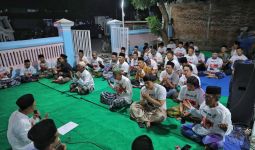 Komunitas Sopir Truk dan Warga Kediri Doakan Kemenangan Ganjar-Mahfud di Pilpres 2024 - JPNN.com