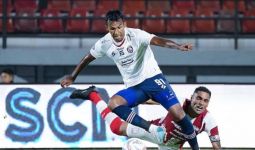 Arema FC Pukul Persis Solo, Borneo FC Taklukkan PSIS Semarang, Lihat Klasemen Liga 1 - JPNN.com