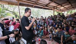 Di Kampung Binjai, Anies Bicara soal Etika Pemimpin Negara - JPNN.com