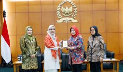 Setjen MPR dan IIQ Jakarta Sepakat Jalin Kerja Sama, Ini Harapan Siti Fauziah - JPNN.com