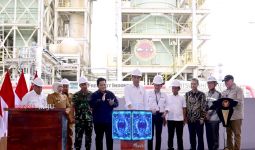 Resmikan Smelter Freeport di Gresik, Jokowi: Produksi Naik jadi 1,3 Juta Ton - JPNN.com