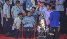 Kehadiran Mayor Teddy Ajudan Prabowo di Debat Capres Disoal, TKN Merespons - JPNN.com