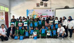Mahasiswa Paramadina Ajak Murid SDN Gunung Putri 05 Jaga Lingkungan dengan Kreasi - JPNN.com