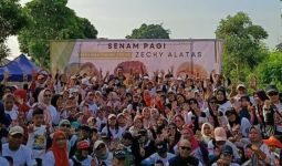 Kehebohan Neng Wirdha dan Zecky Alatas Senam Pagi Bareng Masyarakat - JPNN.com