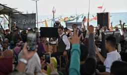 Berpihak ke Nelayan, Anies Bakal Cabut Kebijakan Era Jokowi Ini - JPNN.com