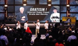 Ganjar: Program Internet Gratis Akan Dibagikan ke Seluruh Pelajar Indonesia - JPNN.com