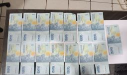 Dua Orang Pengedar Uang Palsu di Tangerang Ditangkap - JPNN.com