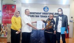 Sambangi Kemendikbudristek, Aliansi Honorer Usulkan 4 Hal Termasuk Formasi PPPK 2024 untuk P/TL & Tendik - JPNN.com