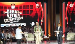 Tiktokers Menangis Lihat Prabowo Diserang Anies dengan Isu Personal di Debat Pilpres - JPNN.com