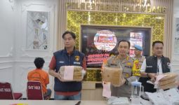 Polrestabes Palembang Memusnahkan Puluhan Ribu Butir Barang Haram - JPNN.com